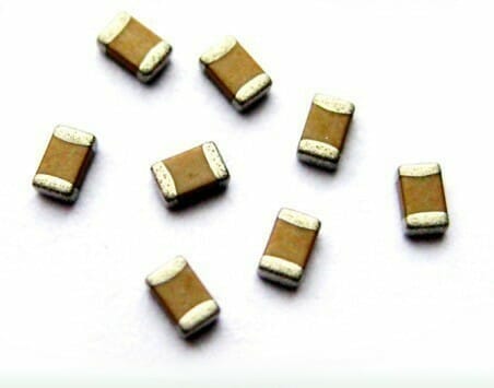 CL31B102KBCNNNC Samsung Ceramic Capacitor 1206 0.001uF 50V X7R 10% Pad SMD 125°C T/R